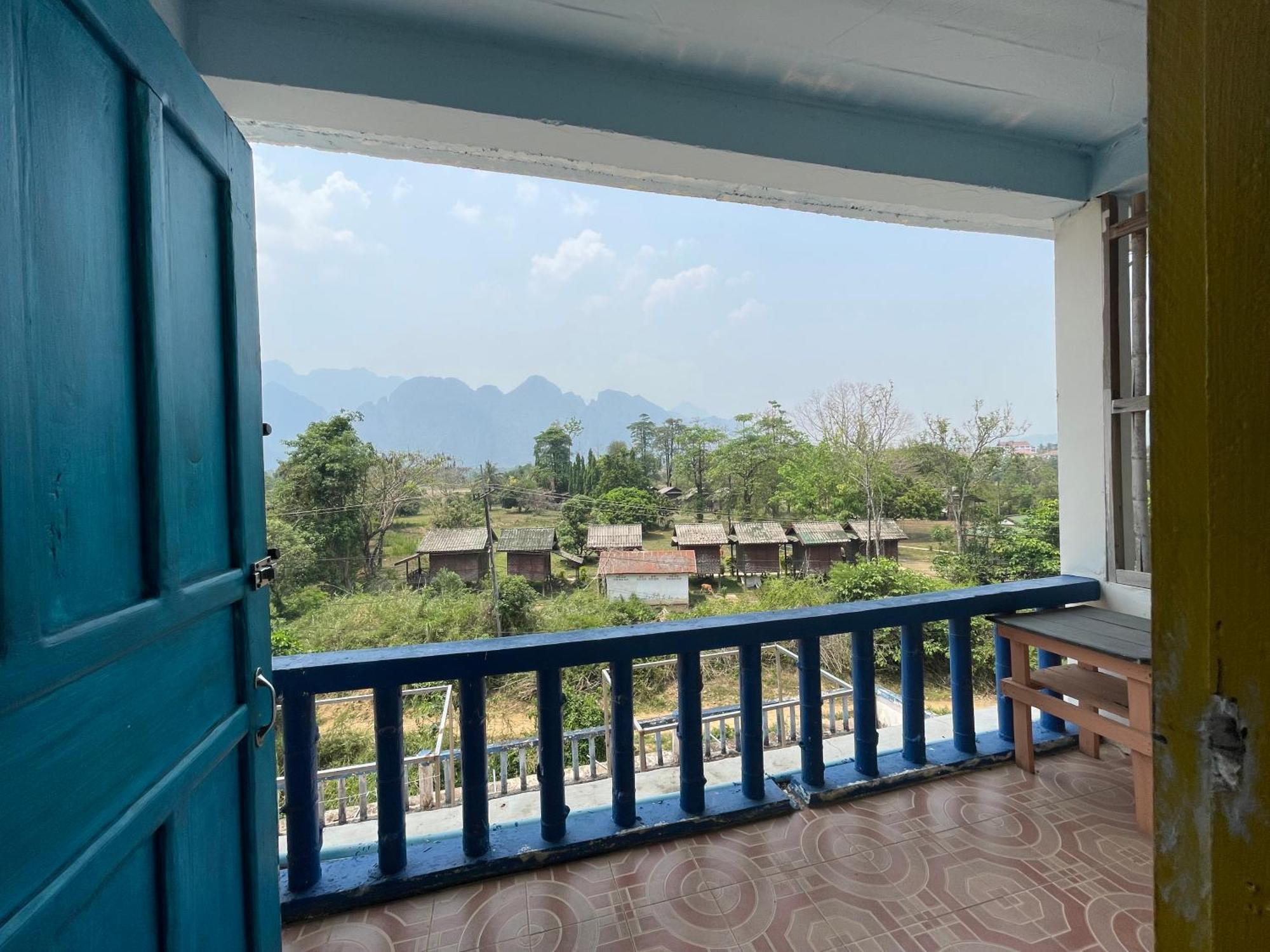 Blue Sunset Hostel Ванг-Виенг Экстерьер фото
