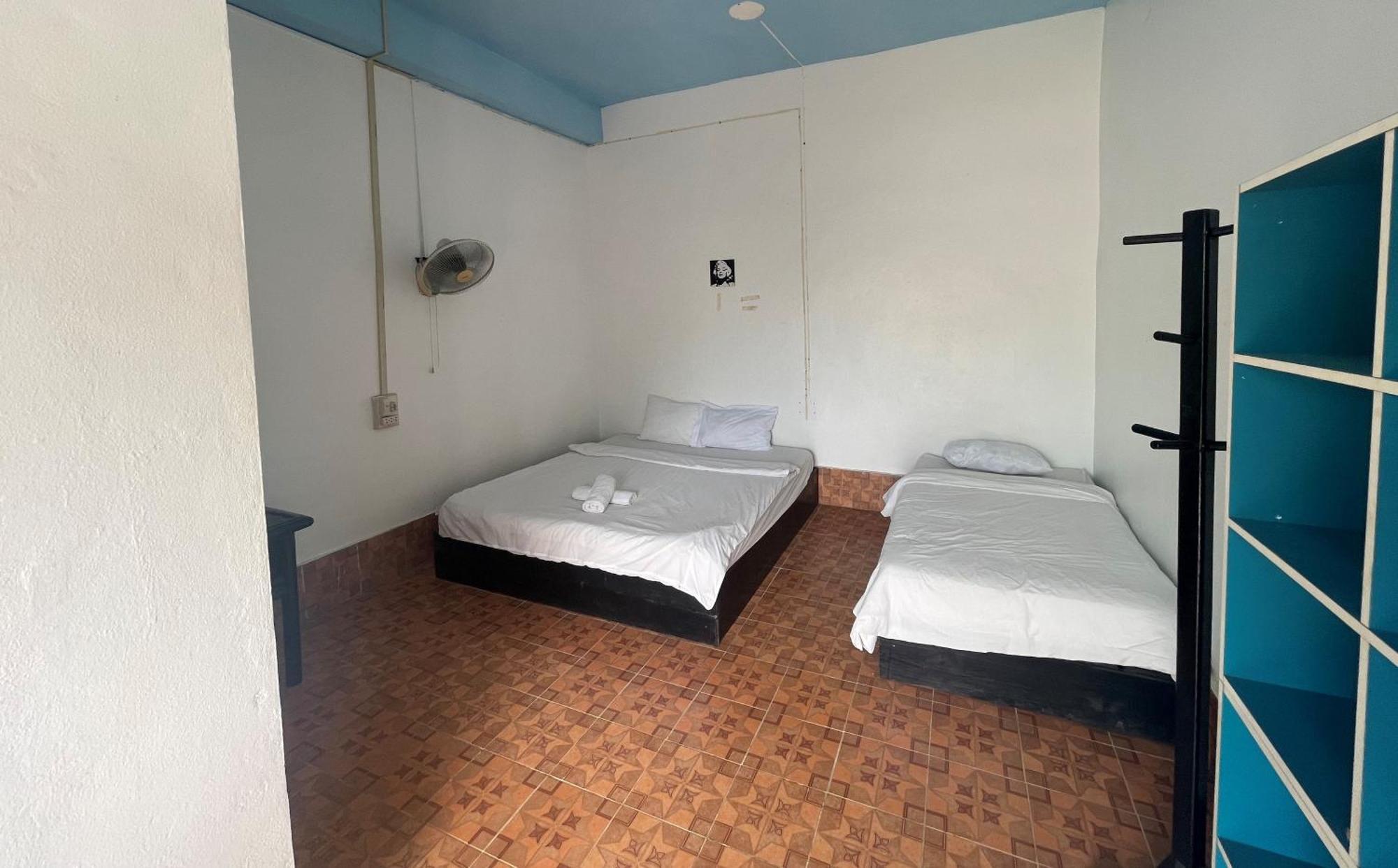 Blue Sunset Hostel Ванг-Виенг Номер фото